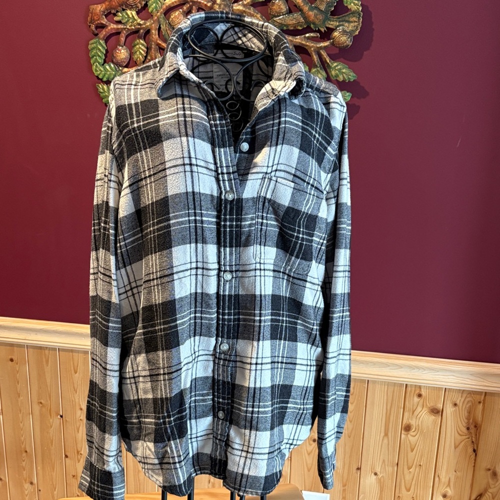American Eagle Outfitters Black and White Plaid Button Down Flannel.
